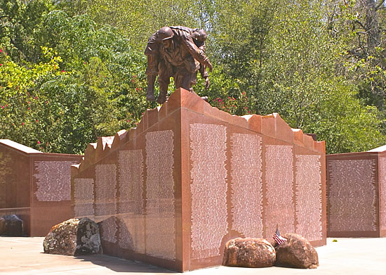 Sculpture inside Veterans Park in College Station, Texas