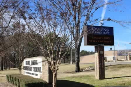 Hazel Owens Elementary School, just west of Gresham, Texas