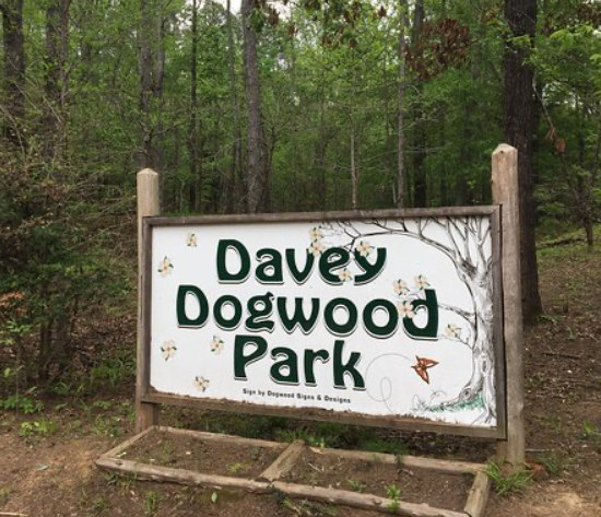 Davey Dogwod Park and Dogwood Festival in Palestine, Texas