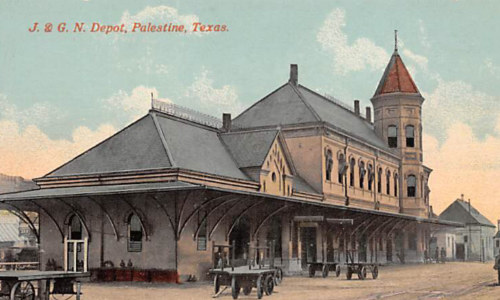 Vintage postcard view of the railroad depot in Palestine Texas