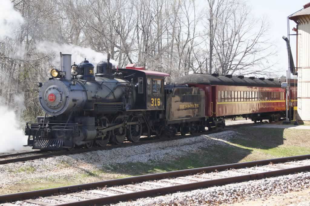 Steam engine No. 316 of the Texas State Railroad
