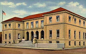 Vintage view of the U.S. Post Office in Paris, Texas